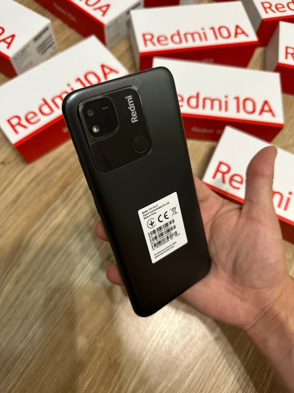 Новый Xiaomi Redmi 10A 4/128gb. В подарок защитное стекло