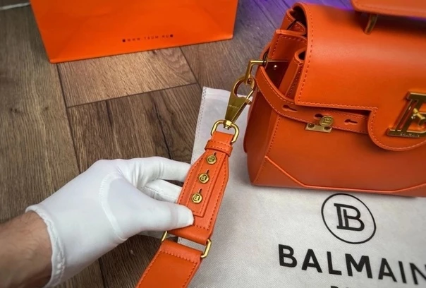 Сумка женская Balmain Натуральная кожа