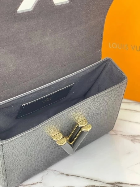 Сумка женская Louis Vuitton Натуральная кожа Наличие всех Логотипов