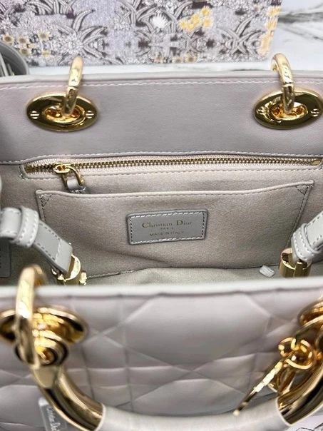 Сумка женская Lady Dior Натуральная кожа 24 х 20см