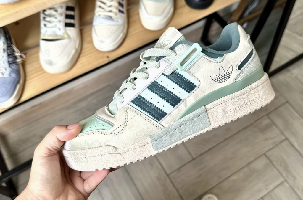 Кроссовки Forum Low Luxe качества
