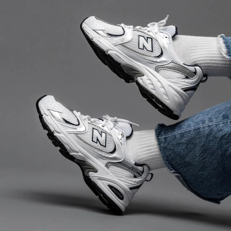 Кроссовки NB 530 Luxe качества