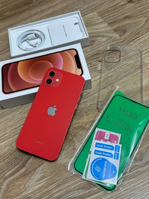 Продам IPhone 12 на 256gb. Оригинал 46000р. Красный