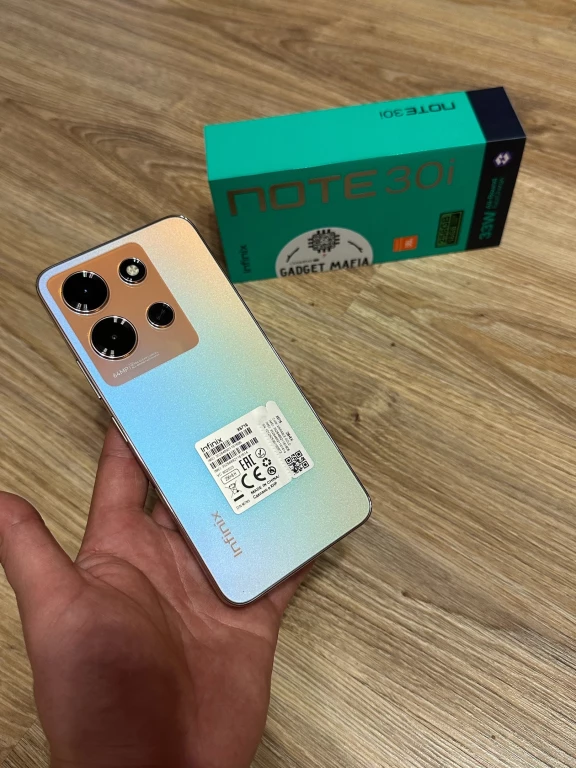 Смартфон Infinix Note 30i Память: 16gb на 256gb Дисплей: 6.66