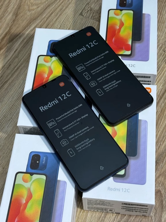 Продам новый Xiaomi Redmi Note 12c 4/128gb