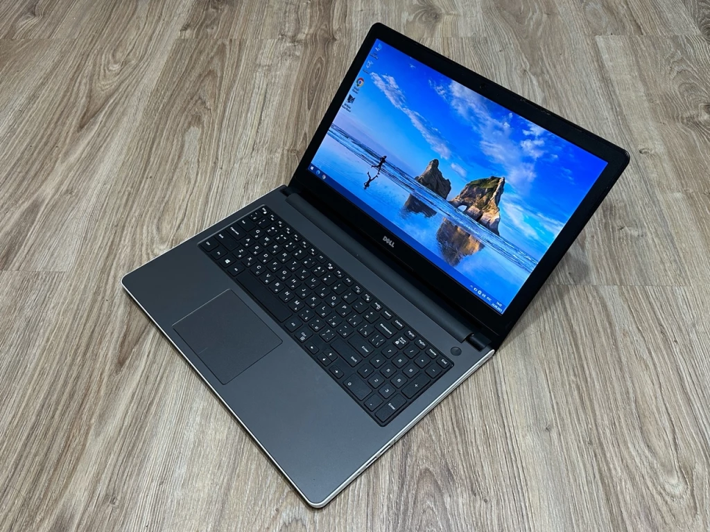 Ноутбук DELL, в хорошем состоянии! Всего: 25 000р