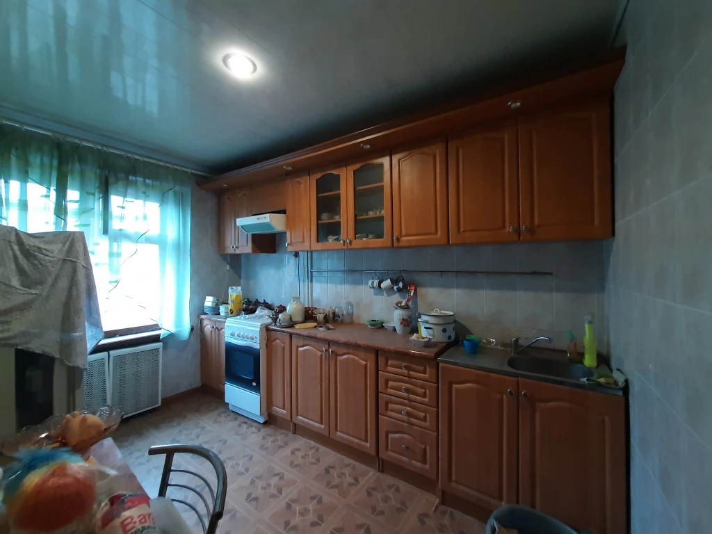 Продам 2х к.кв., пр.Победы 162, 3/9, р-он Эпоса.