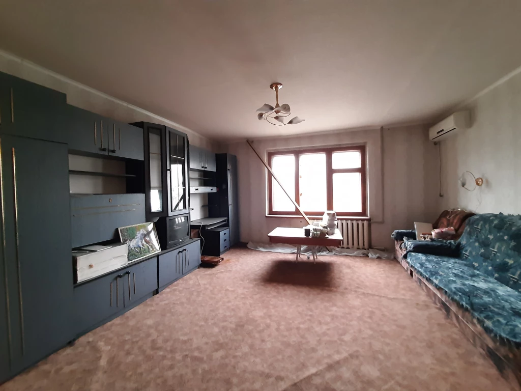Продам 2х к.кв., пр.Победы 162, 3/9, р-он Эпоса.