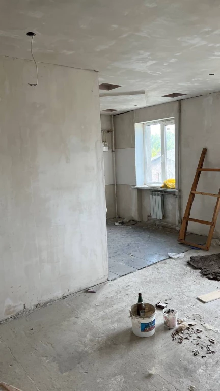 Продам 3х к.кв., ул.Поля Робсона 22, 4/5, п.Бессарабка.