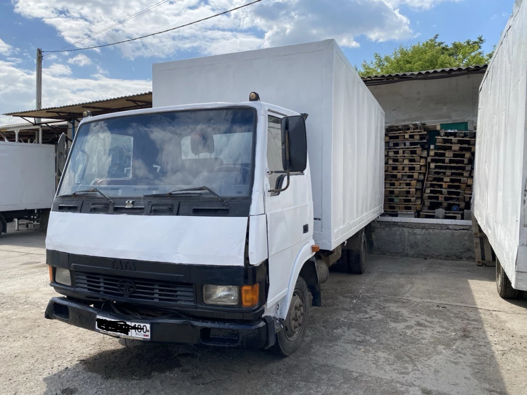 срочно продам Tata 613