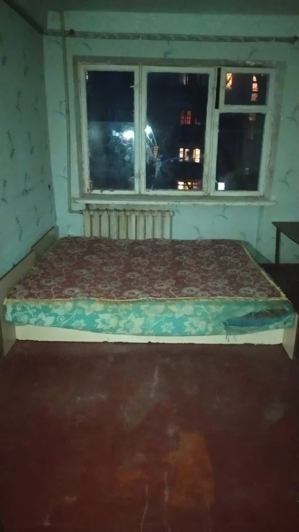 Продаю 2-х комнатную квартиру в панельного доме(4/5) в Горловке,ЦГР