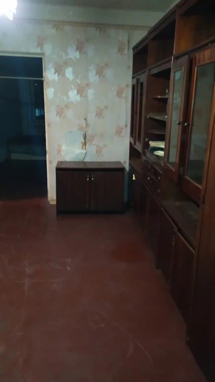 Продаю 2-х комнатную квартиру в панельного доме(4/5) в Горловке,ЦГР