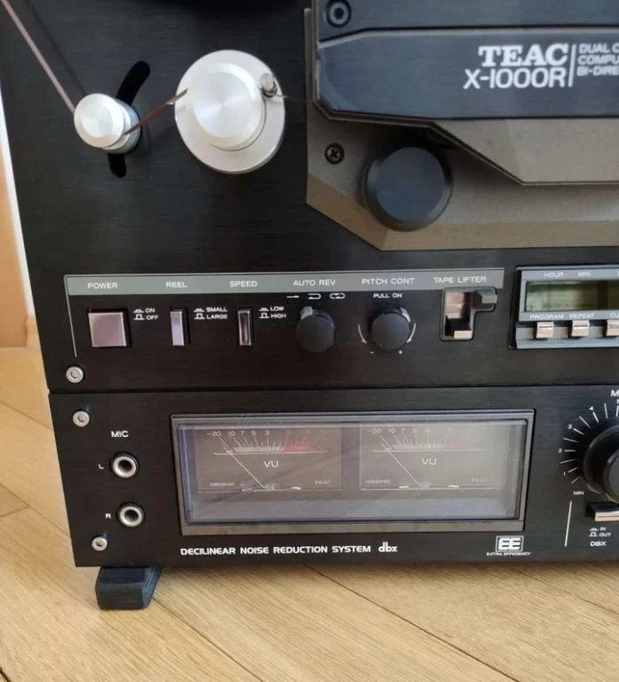 Катушечный магнитофон teac X-1000R