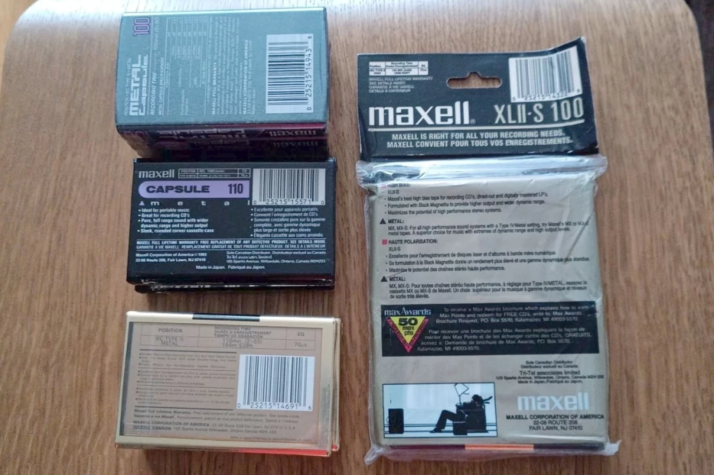 Аудиокассеты Maxell METAL Capsule 100 и 110, Новые запечатанные Коллек