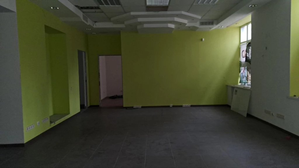 Помещение банка 650 м.кв,Ворошиловский р-н,Донецк