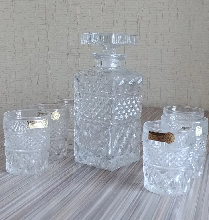Набор Crystal BOHEMIA. Штоф для виски + 6 больших стаканов