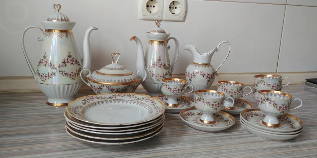 Кофейный сервиз , изысканный. Фарфор, . Коростень ФЗ,  60-70 гг. Новый