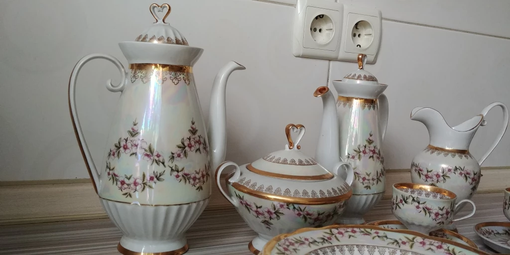 Кофейный сервиз , изысканный. Фарфор, . Коростень ФЗ,  60-70 гг. Новый