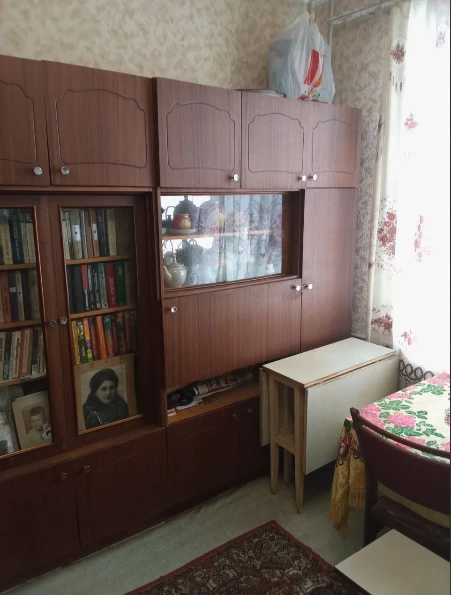 2-х ком. квартира в районе калининского рынка. ул. Цусимская