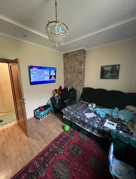 2-х ком. квартира в Ворошиловском р-не. ул. Розы Люксембург
