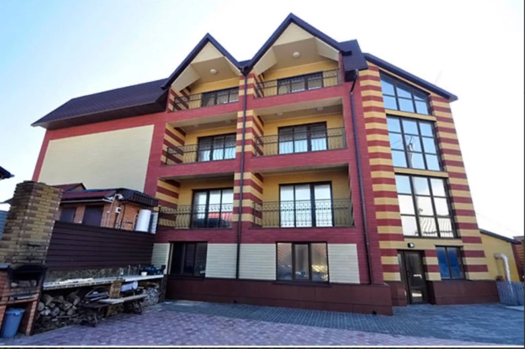 Действующий пансионат 1200м.кв,Мариуполь