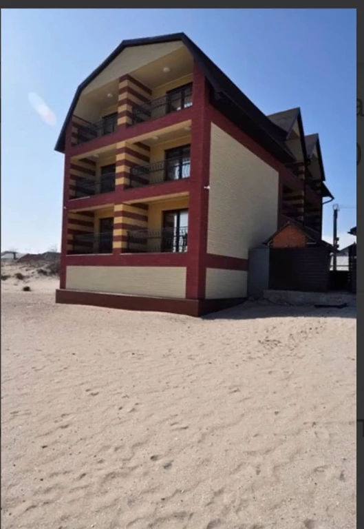 Действующий пансионат 1200м.кв,Мариуполь