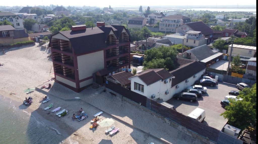Действующий пансионат 1200м.кв,Мариуполь