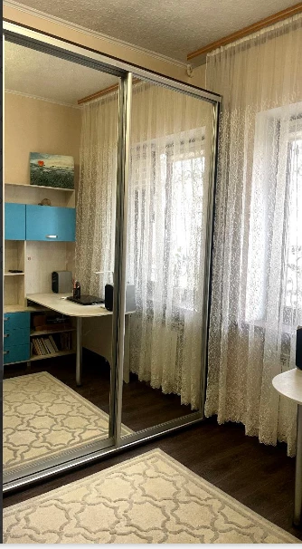 2-х ком.квартира в Пролетарском р-не, ул. Литке