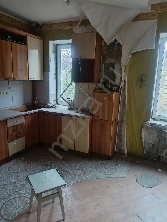 Продаётся в Донецке (ДНР) 3-к квартира, 106 м2, 1/1 эт.