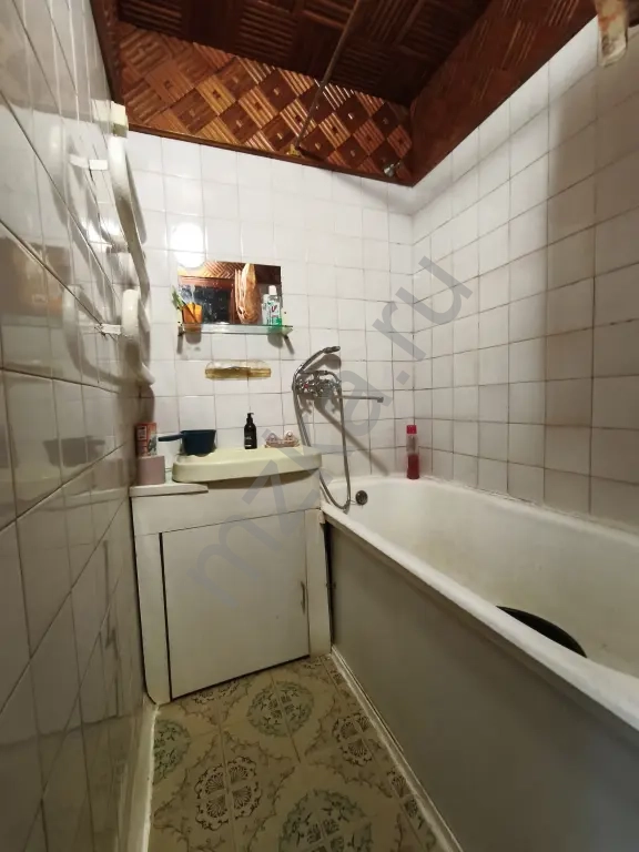 Продам 3х комнатную квартиру Буденновский район м-н Нижнекурганская