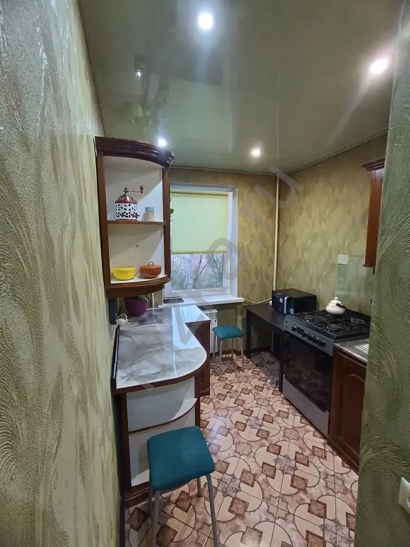 Посуточно 1-ком-кв пр. Победы 77