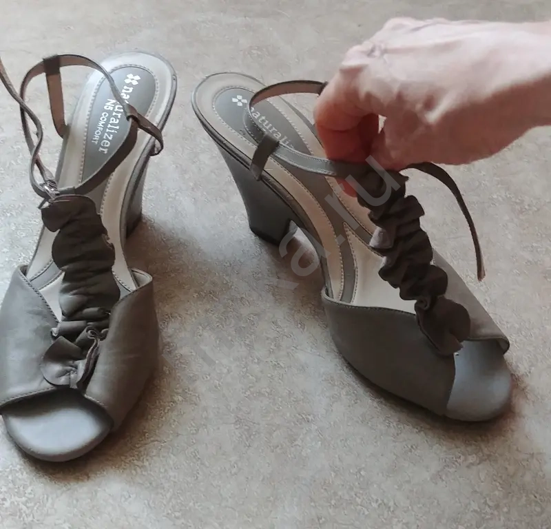 Босоножки Бразилия). Элегантные , стильные, кожа натур.,мягкая, р.39