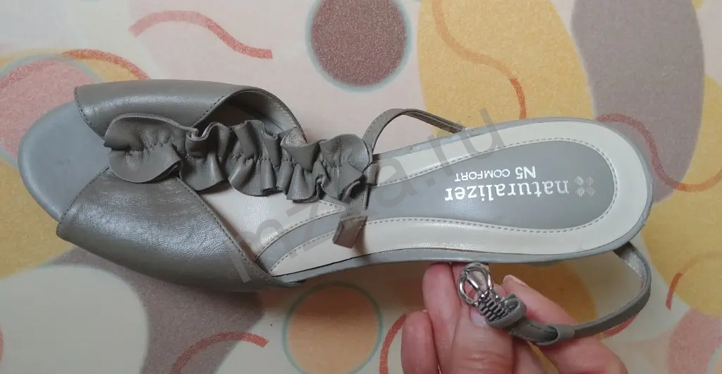 Босоножки Бразилия). Элегантные , стильные, кожа натур.,мягкая, р.39