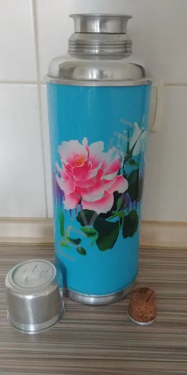 Термос времен ссср . Объем 2 литра