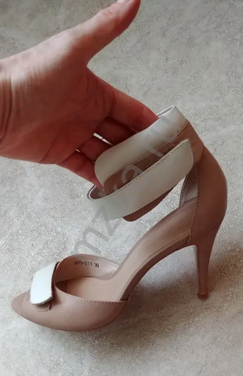 Босоножки (Португалия).Элегантные , стильные, кожа натур., р.39