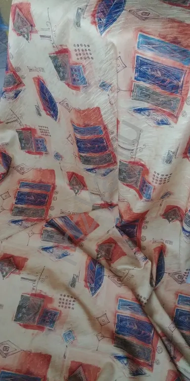 Красивые плотные, качественные портьеры 2 шт. Ширина 150 см,